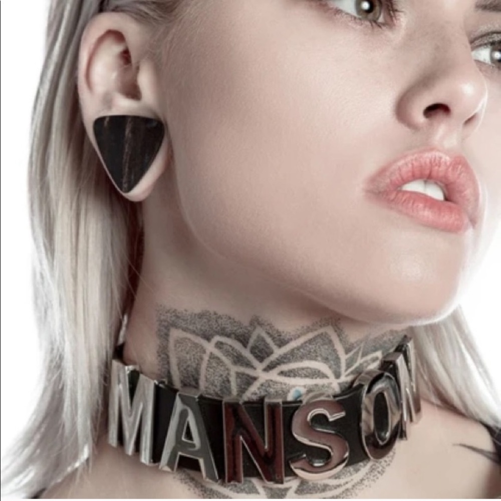 RARE Killstar Manson Choker